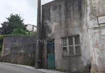 Moradia t6 para reconstrução total em pragança   cadaval