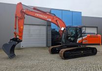 Escavadora de rastos - Hitachi ZX210, 2023