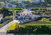 Moradia t3 e restaurante em machico