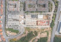 T2 +1 Novo, Com Varanda, Garagem E Acabamentos...