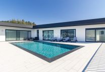 Moradia T3 De Luxo Com Piscina Aquecida E...